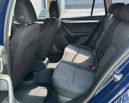 Синий Шкода Октавия, объемом двигателя 1.6 л и пробегом 220 тыс. км за 9500 $, фото 18 на Automoto.ua