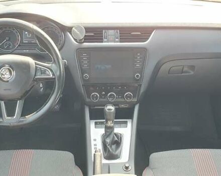 Синий Шкода Октавия, объемом двигателя 1.6 л и пробегом 230 тыс. км за 13700 $, фото 43 на Automoto.ua