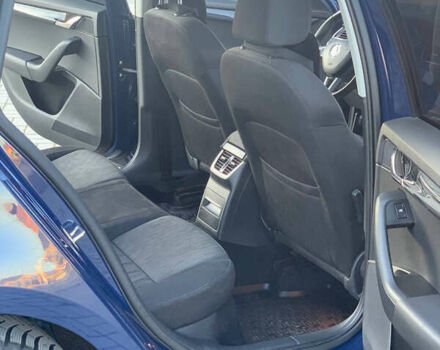 Синий Шкода Октавия, объемом двигателя 1.6 л и пробегом 300 тыс. км за 11550 $, фото 8 на Automoto.ua