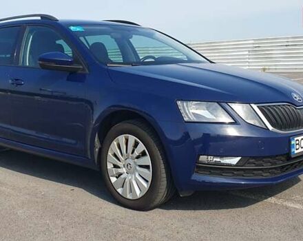 Синий Шкода Октавия, объемом двигателя 1.6 л и пробегом 230 тыс. км за 13700 $, фото 6 на Automoto.ua