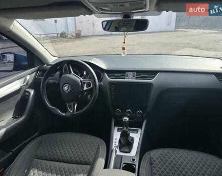 Синий Шкода Октавия, объемом двигателя 1.6 л и пробегом 260 тыс. км за 14999 $, фото 7 на Automoto.ua