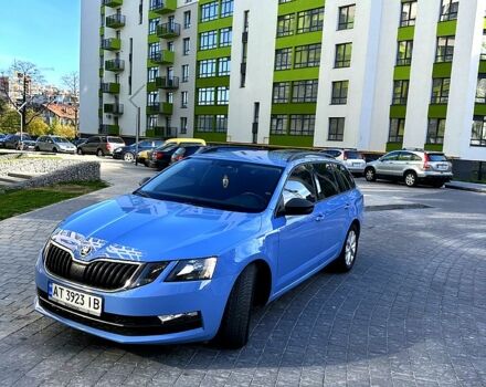 Синій Шкода Октавія, об'ємом двигуна 2 л та пробігом 330 тис. км за 12850 $, фото 10 на Automoto.ua