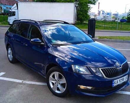 Синий Шкода Октавия, объемом двигателя 1.6 л и пробегом 203 тыс. км за 14300 $, фото 9 на Automoto.ua