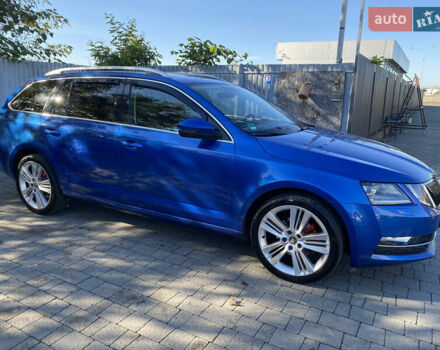 Синий Шкода Октавия, объемом двигателя 1.4 л и пробегом 208 тыс. км за 12300 $, фото 2 на Automoto.ua