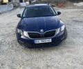Синій Шкода Октавія, об'ємом двигуна 2 л та пробігом 260 тис. км за 15000 $, фото 1 на Automoto.ua