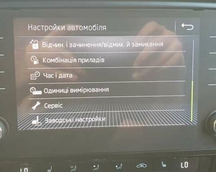 Синий Шкода Октавия, объемом двигателя 1.6 л и пробегом 230 тыс. км за 13700 $, фото 58 на Automoto.ua