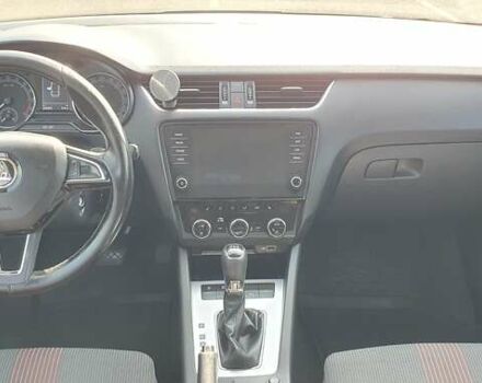 Синий Шкода Октавия, объемом двигателя 1.6 л и пробегом 230 тыс. км за 13700 $, фото 44 на Automoto.ua