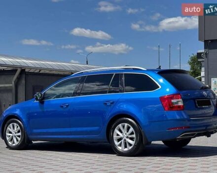 Синий Шкода Октавия, объемом двигателя 1.6 л и пробегом 220 тыс. км за 13999 $, фото 6 на Automoto.ua