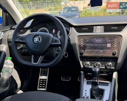 Синий Шкода Октавия, объемом двигателя 1.6 л и пробегом 220 тыс. км за 13999 $, фото 11 на Automoto.ua
