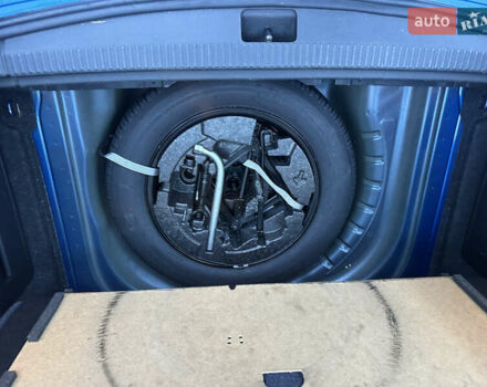 Синій Шкода Октавія, об'ємом двигуна 1.6 л та пробігом 203 тис. км за 12200 $, фото 9 на Automoto.ua