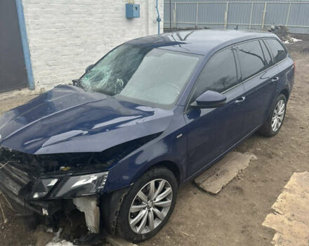 Синий Шкода Октавия, объемом двигателя 1.98 л и пробегом 208 тыс. км за 4000 $, фото 2 на Automoto.ua