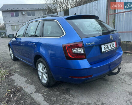 Синій Шкода Октавія, об'ємом двигуна 1.6 л та пробігом 203 тис. км за 12200 $, фото 4 на Automoto.ua