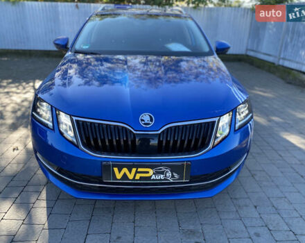 Синий Шкода Октавия, объемом двигателя 1.4 л и пробегом 208 тыс. км за 12300 $, фото 3 на Automoto.ua