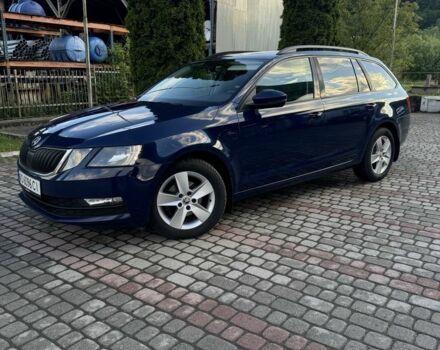 Синий Шкода Октавия, объемом двигателя 1.6 л и пробегом 255 тыс. км за 11700 $, фото 3 на Automoto.ua