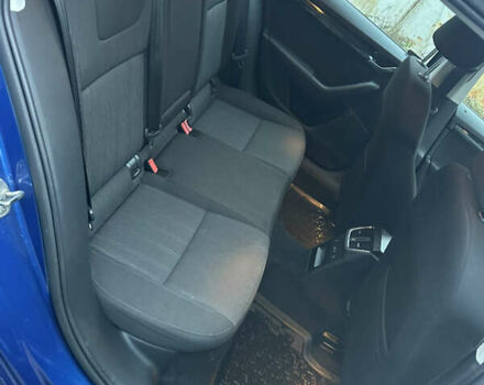 Синій Шкода Октавія, об'ємом двигуна 1.6 л та пробігом 203 тис. км за 12200 $, фото 7 на Automoto.ua