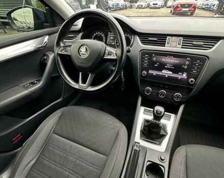 Шкода Октавия 2017 в Буче на Automoto.ua Синий Шкода Октавия, объемом двигателя 1.6 л и пробегом 267 тыс. км за 12400 $, фото 16 на Automoto.ua