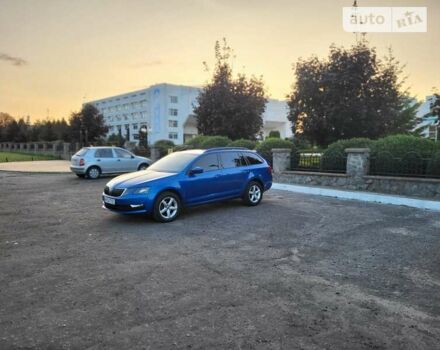 Синій Шкода Октавія, об'ємом двигуна 1.6 л та пробігом 213 тис. км за 13495 $, фото 5 на Automoto.ua