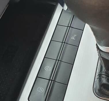 Синий Шкода Октавия, объемом двигателя 1.6 л и пробегом 230 тыс. км за 13700 $, фото 51 на Automoto.ua