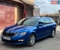 Синий Шкода Октавия, объемом двигателя 1.6 л и пробегом 234 тыс. км за 15400 $, фото 1 на Automoto.ua