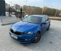 Синий Шкода Октавия, объемом двигателя 2 л и пробегом 264 тыс. км за 14800 $, фото 1 на Automoto.ua