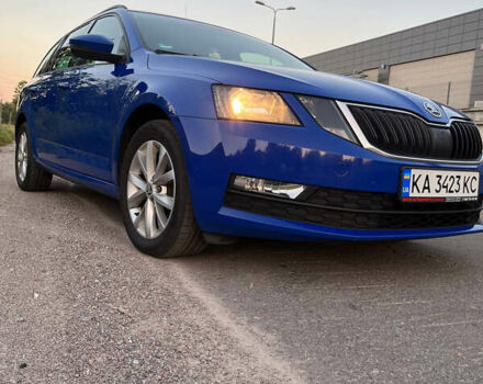 Синій Шкода Октавія, об'ємом двигуна 1.6 л та пробігом 198 тис. км за 13900 $, фото 5 на Automoto.ua