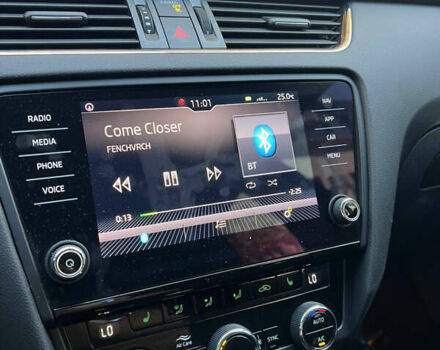 Синій Шкода Октавія, об'ємом двигуна 2 л та пробігом 188 тис. км за 16400 $, фото 8 на Automoto.ua