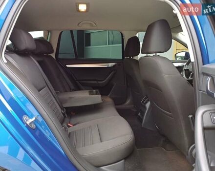 Синий Шкода Октавия, объемом двигателя 1.6 л и пробегом 210 тыс. км за 13799 $, фото 31 на Automoto.ua