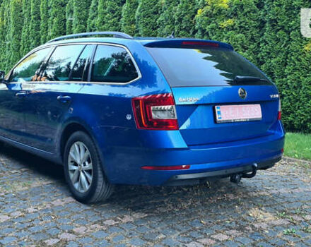 Синий Шкода Октавия, объемом двигателя 1.6 л и пробегом 205 тыс. км за 14750 $, фото 5 на Automoto.ua