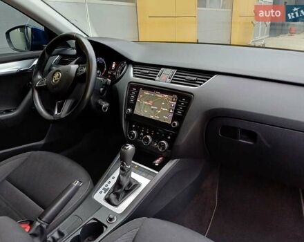 Синий Шкода Октавия, объемом двигателя 1.6 л и пробегом 210 тыс. км за 13799 $, фото 20 на Automoto.ua