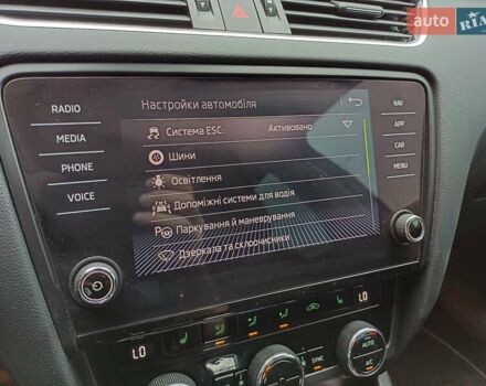 Синий Шкода Октавия, объемом двигателя 1.6 л и пробегом 210 тыс. км за 13799 $, фото 51 на Automoto.ua