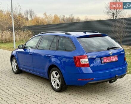 Синий Шкода Октавия, объемом двигателя 2 л и пробегом 226 тыс. км за 13999 $, фото 12 на Automoto.ua