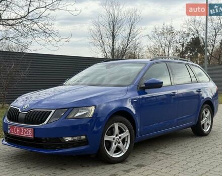 Синий Шкода Октавия, объемом двигателя 2 л и пробегом 226 тыс. км за 13999 $, фото 15 на Automoto.ua