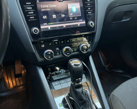 Синій Шкода Октавія, об'ємом двигуна 2 л та пробігом 188 тис. км за 16400 $, фото 9 на Automoto.ua