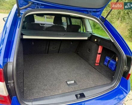 Синий Шкода Октавия, объемом двигателя 2 л и пробегом 226 тыс. км за 13999 $, фото 19 на Automoto.ua