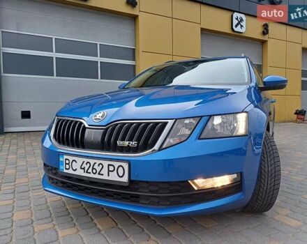 Синий Шкода Октавия, объемом двигателя 1.6 л и пробегом 210 тыс. км за 13799 $, фото 4 на Automoto.ua