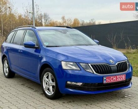 Синий Шкода Октавия, объемом двигателя 2 л и пробегом 226 тыс. км за 13999 $, фото 7 на Automoto.ua