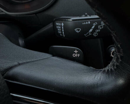 Синий Шкода Октавия, объемом двигателя 1.6 л и пробегом 198 тыс. км за 14000 $, фото 39 на Automoto.ua