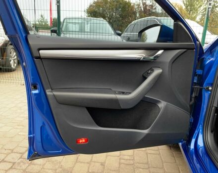 Синий Шкода Октавия, объемом двигателя 2 л и пробегом 254 тыс. км за 16155 $, фото 8 на Automoto.ua