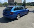 Синий Шкода Октавия, объемом двигателя 2 л и пробегом 210 тыс. км за 10500 $, фото 2 на Automoto.ua