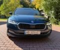 Синий Шкода Октавия, объемом двигателя 2 л и пробегом 255 тыс. км за 19299 $, фото 1 на Automoto.ua