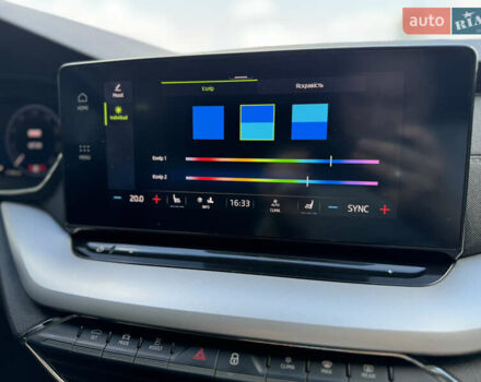 Синий Шкода Октавия, объемом двигателя 2 л и пробегом 228 тыс. км за 19350 $, фото 70 на Automoto.ua