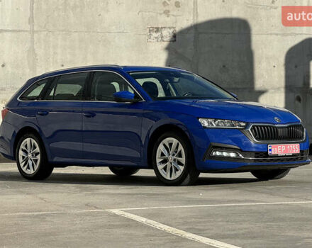 Синий Шкода Октавия, объемом двигателя 2 л и пробегом 228 тыс. км за 19350 $, фото 12 на Automoto.ua