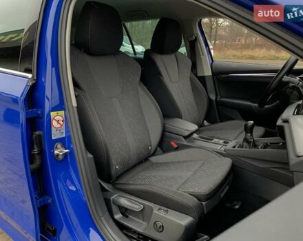 Синий Шкода Октавия, объемом двигателя 2 л и пробегом 244 тыс. км за 17955 $, фото 35 на Automoto.ua