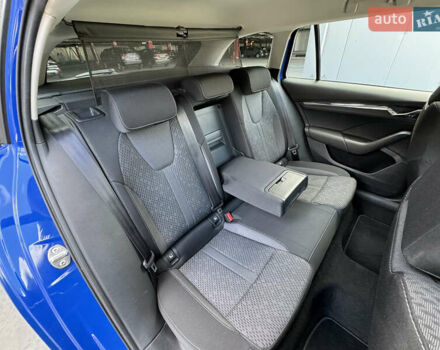 Синий Шкода Октавия, объемом двигателя 2 л и пробегом 228 тыс. км за 19350 $, фото 33 на Automoto.ua