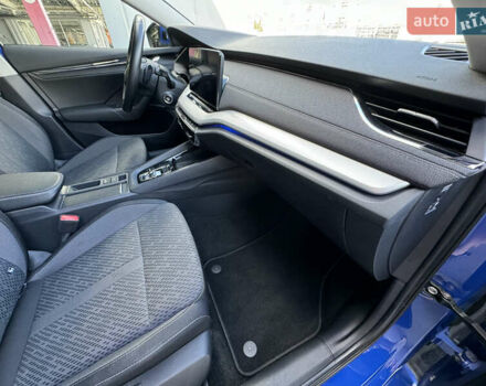 Синий Шкода Октавия, объемом двигателя 2 л и пробегом 228 тыс. км за 19350 $, фото 30 на Automoto.ua