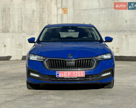 Синий Шкода Октавия, объемом двигателя 2 л и пробегом 228 тыс. км за 19350 $, фото 2 на Automoto.ua