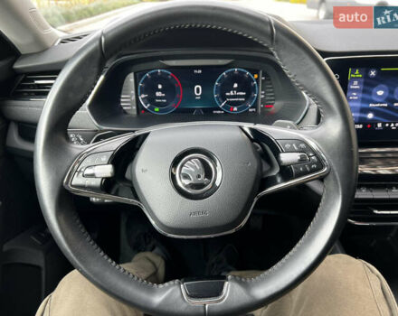 Синий Шкода Октавия, объемом двигателя 2 л и пробегом 170 тыс. км за 23300 $, фото 39 на Automoto.ua