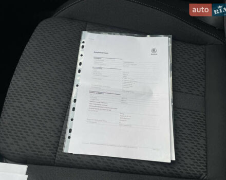 Синій Шкода Октавія, об'ємом двигуна 2 л та пробігом 81 тис. км за 25193 $, фото 81 на Automoto.ua