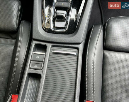 Синий Шкода Октавия, объемом двигателя 2 л и пробегом 170 тыс. км за 23300 $, фото 76 на Automoto.ua