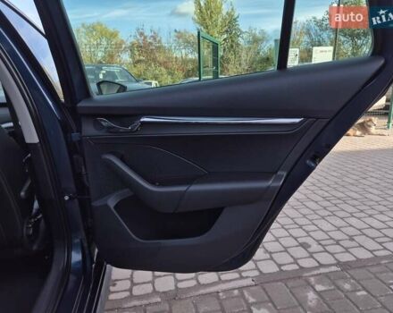 Синій Шкода Октавія, об'ємом двигуна 2 л та пробігом 174 тис. км за 21400 $, фото 29 на Automoto.ua